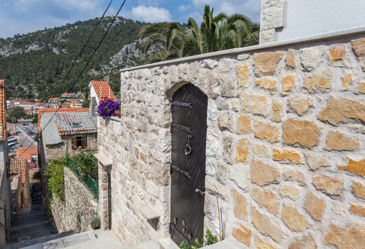 Villa Capitis In The Center Hvar Town Eksteriør bilde